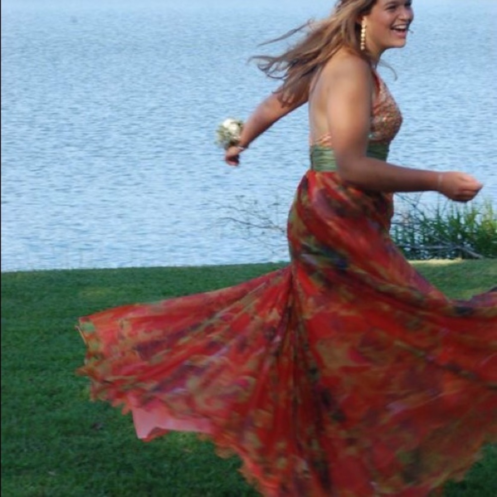 Dave and Johnny Prom Dress - 5/6